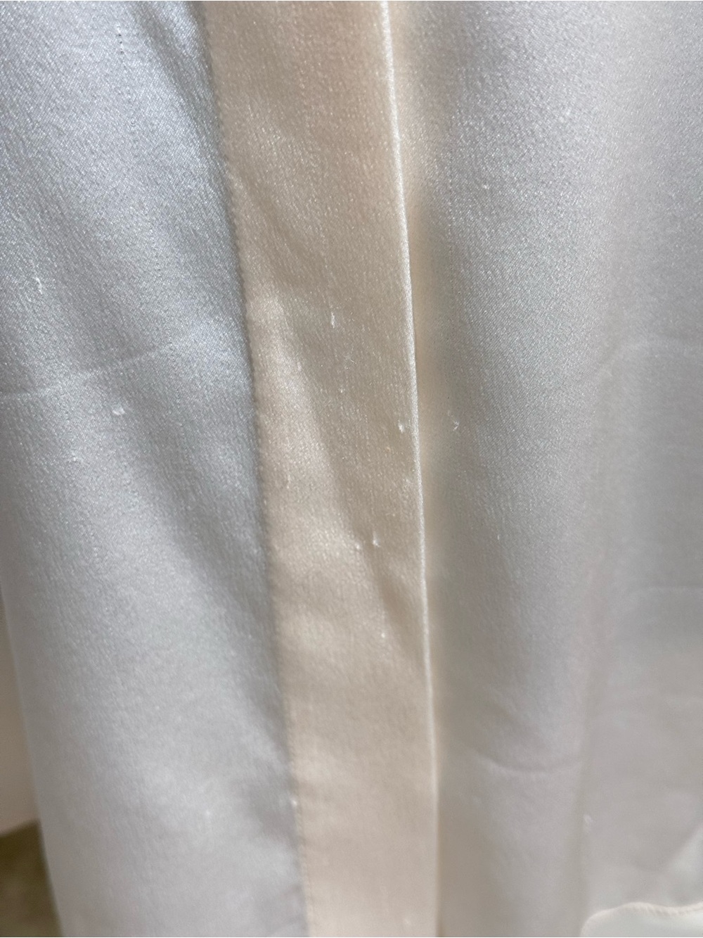 Vince Cream Satin Button-Front Blouse Size L - Picture 8 of 12
